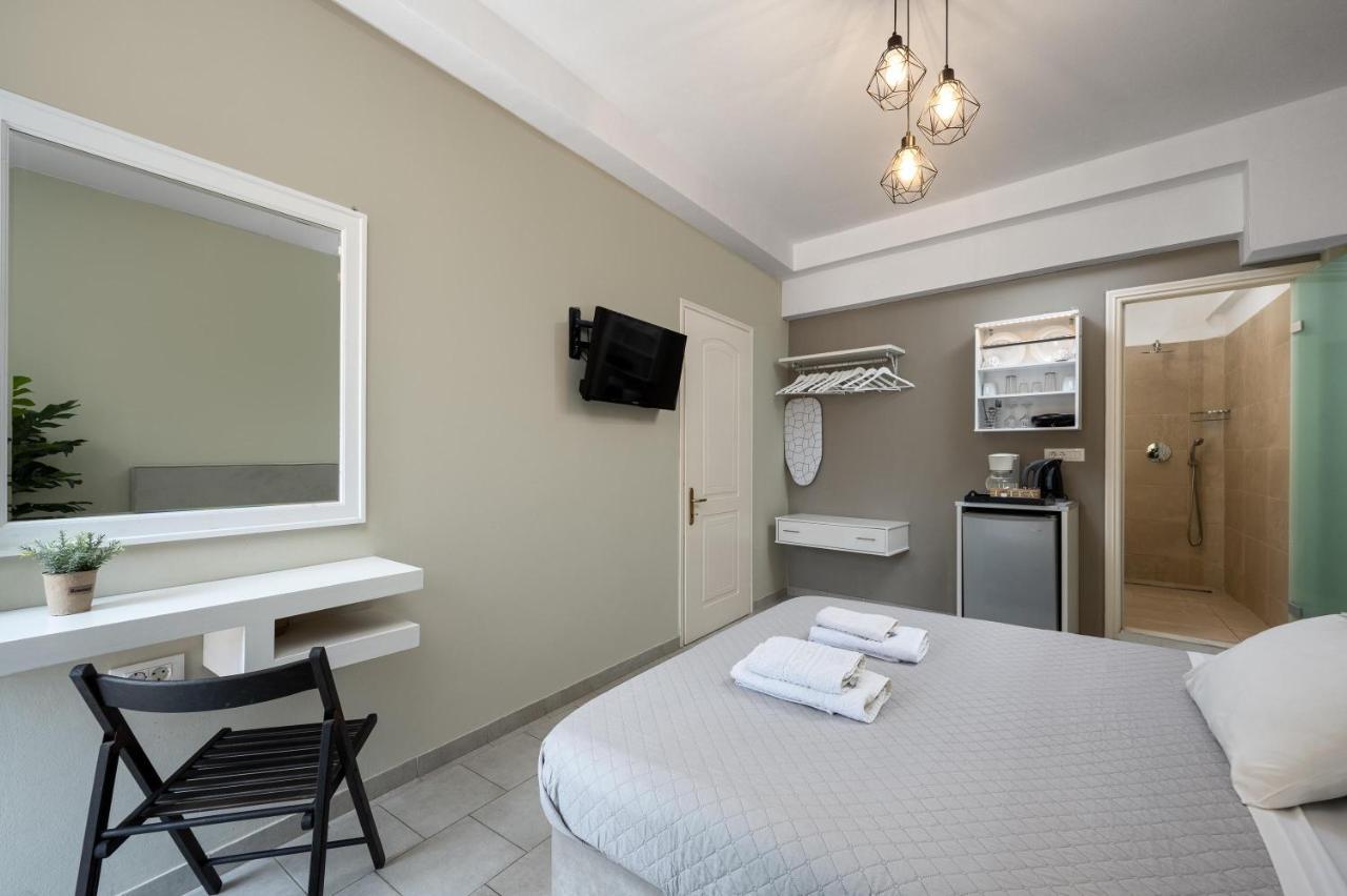 Maravelia'S Rooms Simi Dış mekan fotoğraf